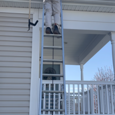 Professional-gutter-cleaning-in-Staunton-Virginia 0